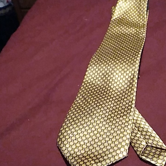Necktie - Picture 2 of 4